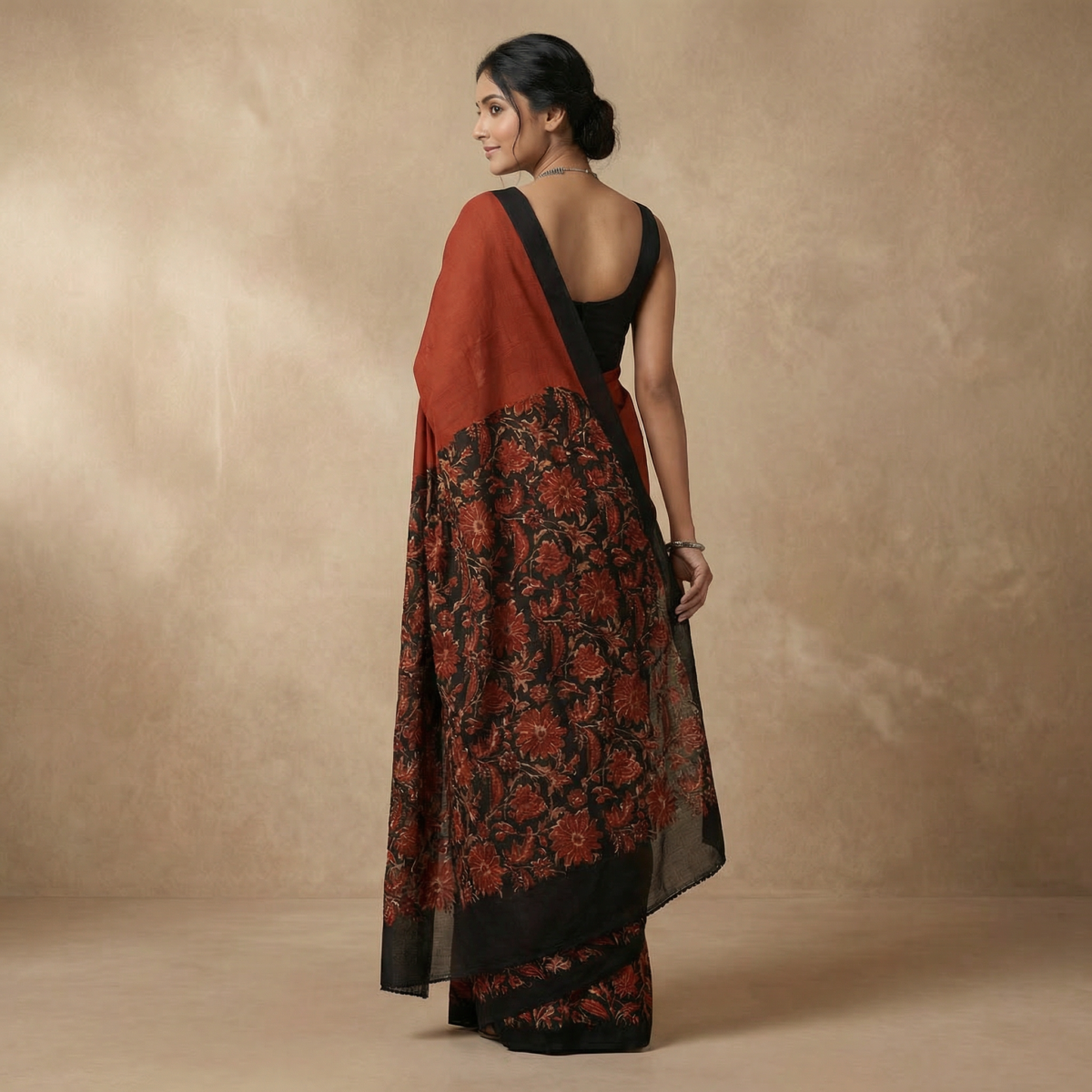 Brown Cotton Saree with Black Floral Embroidered Pallu - Image 2